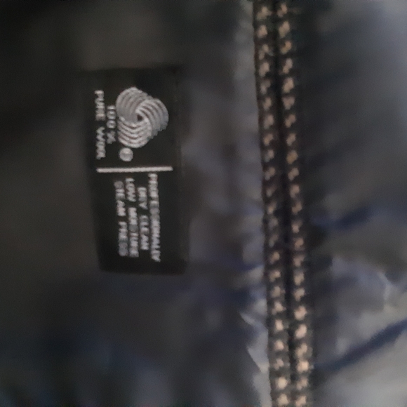 Wool blazer - Picture 3 of 3